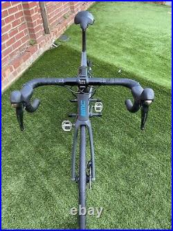 BMC Carbon Endurance Roadmachine 01 Four Grey Blue £4400. Shimano Ultegra