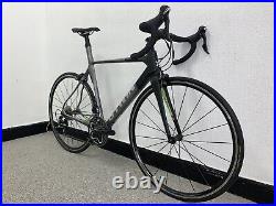 BTwin Mach 720 CF (55cm) Carbon Fibre Road Bike Shimano 105