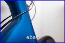 Basso Venta Disc Brake Carbon Road Bike Blue Size X-Large 11x Shimano 105