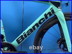 Bianchi Oltre Comp Shimano Ultegra DI2 55cm (SPECIAL OFFER PRICE £4699)