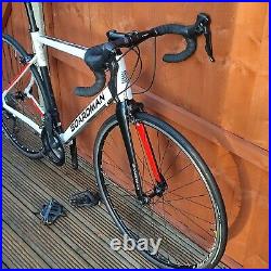Boardman ALU SLR 8.9 Road Bike Medium RRP £1000 Shimano 105 Carbon forks