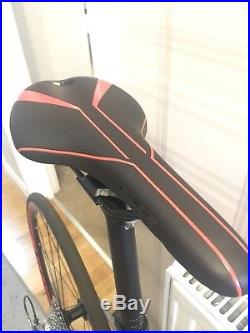 CUBE Attain GTC Pro 56cm Carbon Road Bike Disc Shimano 105