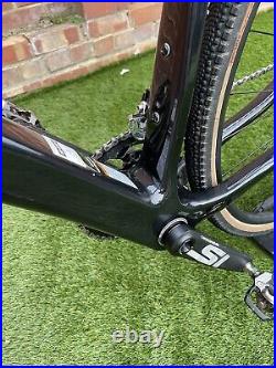Cannondale Topstone Carbon Gravel Bike Medium Shimano 105 Very little Usage