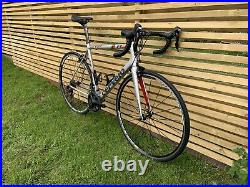 Cervelo R3 Carbon Road Bike 56cm Mavic Wheels Shimano 105 Groupset