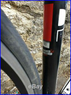 Cube Agree GTC carbon fibre road bike, 56cm (medium), Shimano Ultegra/105, Mavic