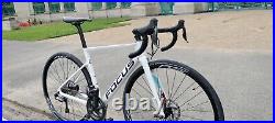 FOCUS IZALCO MAX DISC 8.9, Small. ULTEGRA DI2. Shimano RS Wheelset. New Ex Demo