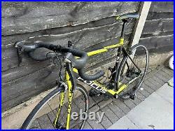 Focus Cayo Carbon Mens Road Bike with Shimano Ultegra 22 speed