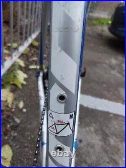 Fuji Roubaix 1.5 Road Bike Shimano 10-speed bullhorn handle bar conversion