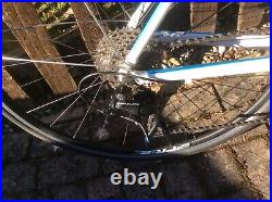 Giant Defy 1 Aluxx M/L Shimano 105 22 spd Hardly used. 300 miles from new