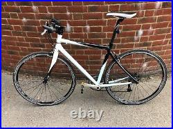 Giant FCR1 road bike, flat bar Shimano 9 speed size M, Excellent condition
