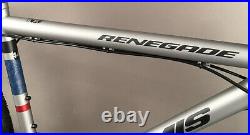 Jamis Renegade Exploit Road Gravel Disc Brake Bike Shimano 105 2x 11 Speed 44cm