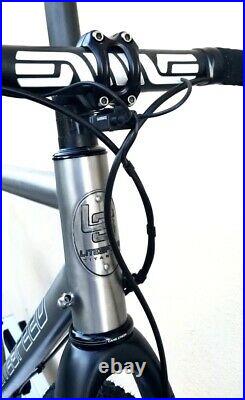 LITESPEED T5 Gravel/Road Titanium Bike-Ultegra Di2 8050 Groupset-ENVE-Excellent