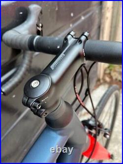 Mint Specialized Allez Aluminium Road Bike Shimano great for beginners/winter