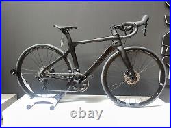 Pinarello Paris Shimano 105 Carbon Road Bike Size 46