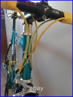 Pristine PINARELLO OPERA bicycle unusual Shimano wheels Campagnolo brakes