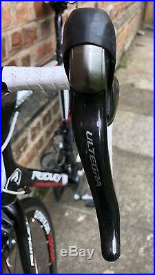 Ridley Carbon Road Bike. Shimano Ultegra Groupset. Aero Wheels