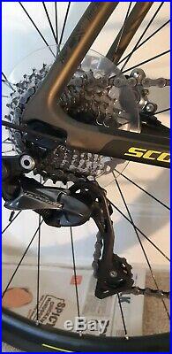 Scott Addict 10 DISC Road Bike 2019 56cm/L Carbon + Shimano Ultegra- RRP-£2499