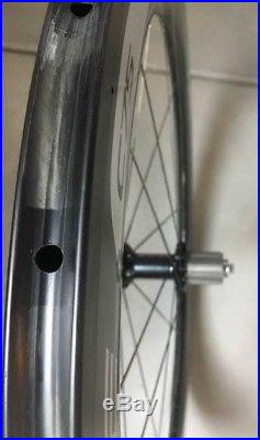 Shimano Dura-Ace WH-9000 C75 Road Bike Wheel Set 700c Carbon Tubular 11 Speed