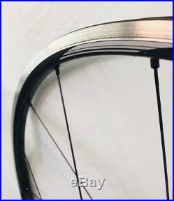 Shimano WH-RS61 Road Bike Clincher Wheelset 700c With Shimano Skewers 11 Speed