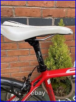 Specialized Allez 2013 road bike, Shimano 105, mavic kysirium, frame Size 54