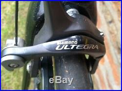Specialized Roubaix 56cm Carbon Fibre Road Bike with Shimano Ultegra