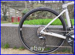 Specialized Roubaix Comp Disc Shimano Ultegra Size 54cm Future Shock