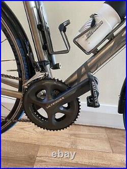 Titanium Road bike. Sabbath frame, carbon forks, Shimano Ultegra 6800 groupset