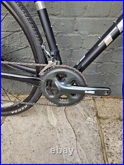Trek Checkpoint ALR4 Aluminium Gravel Bike Shimano Tiagra. 52cm Small/Medium