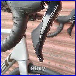 Trek Emonda SL5 Shimano 105 Carbon Disc Road Bike 58cm Mint Condition