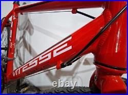 Vitesse Rush 22 (55.5cm) Road Bike Road Bicycle Shimano in Red