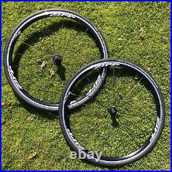 Zipp 30 Clincher Wheelset 10/11 Speed Shimano/SRAM Tyres+Tubes Excellent