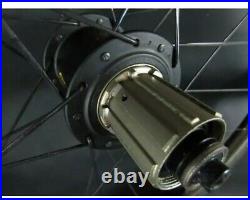 Zipp 404 Carbon Clincher Wheelset / DT240 Shimano Sram 11 spd